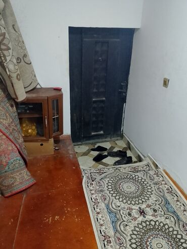 Uzunmüddətli kirayə evlər: Salam ev Sumqayıt seher kimyacılar yerlesır senet beledye 3 otaqlı — 2
