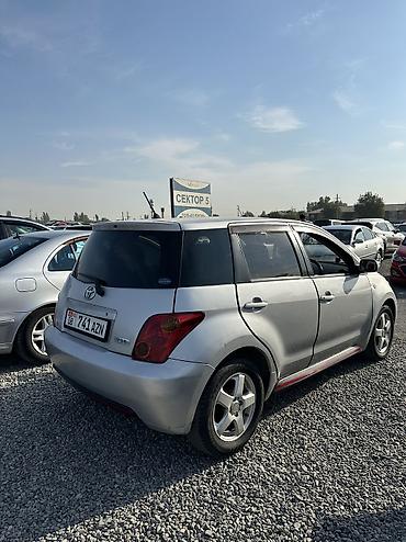 mark 90: Toyota Ist: 2003 г., 1.3 л, Автомат, Бензин, Хэтчбэк — 4