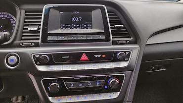 Hyundai: Hyundai Sonata: 2017 г., 2 л, Типтроник, Газ, Седан — 9