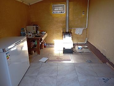 Продажа коттеджей и домов: Продаётся дом с участком и садом.Адрес город Бишкек Акордо - Один — 8