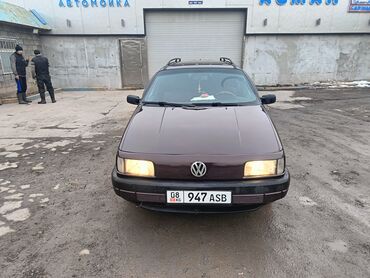 авто разбор ош: Volkswagen Passat: 1993 г., 1.8 л, Механика, Бензин, Универсал