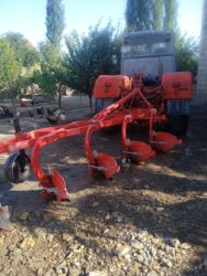 Traktorlar: Satılır: Kənd təsərrüfatı traktoru və qoşqu aqreqat Ünvan: Zərdab -da lalafo.az — 8 Traktorlar: Satılır: Kənd təsərrüfatı traktoru və qoşqu aqreqat Ünvan: Zərdab — 8