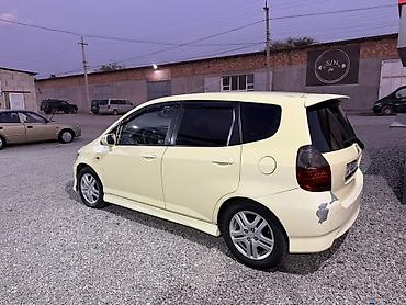 японская автохимия: Honda Jazz: 2008 г., 1.4 л, Механика, Бензин, Хэтчбэк — 7