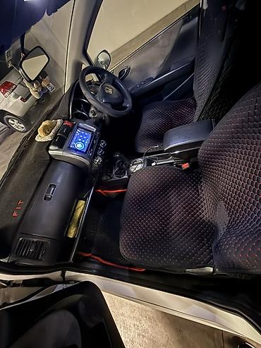 Honda: Honda Fit: 2002 г., 1.3 л, Автомат, Бензин, Хэтчбэк — 8