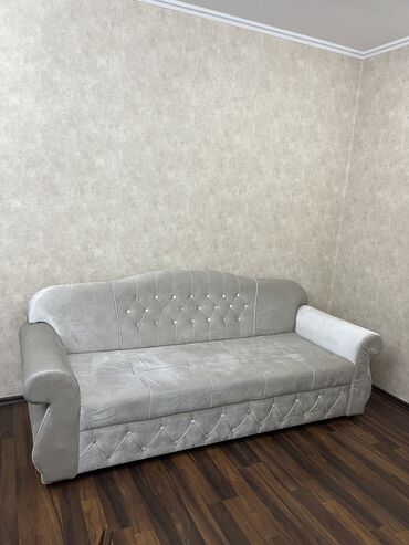 масажный диван: Прямой диван, Б/у