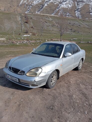 Daewoo: Daewoo Nubira: 2002 г., 1.6 л, Автомат, Газ, Седан