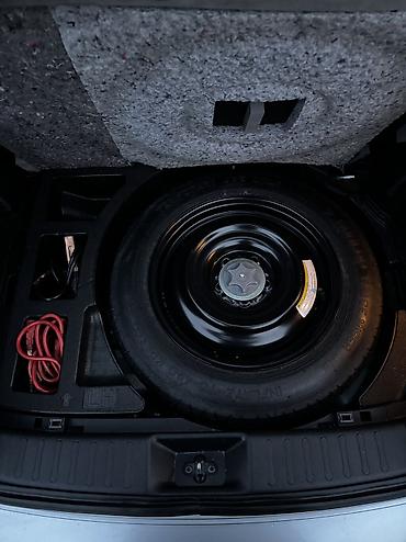 Nissan: Nissan : 2013 г., 1.6 л, Вариатор, Бензин, Хэтчбэк — 16