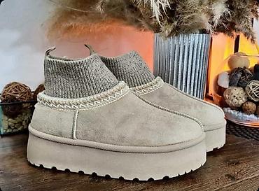 sunjalice cizme: UGG ženske od 36 do 41 za samo 3500 din — 2