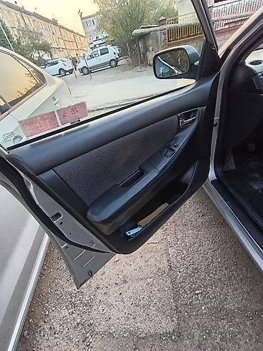 camry 55 se: Toyota Corolla: 2003 г., 1.6 л, Механика, Бензин, Универсал — 10