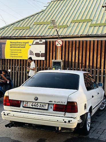 BMW: BMW 525: 1990 г., Механика, Бензин, Седан at lalafo.kg — 7 BMW: BMW 525: 1990 г., Механика, Бензин, Седан — 7