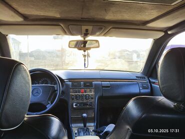 Mercedes-Benz: Mercedes-Benz E-Class: 2.3 l | 1995 il Sedan — 15