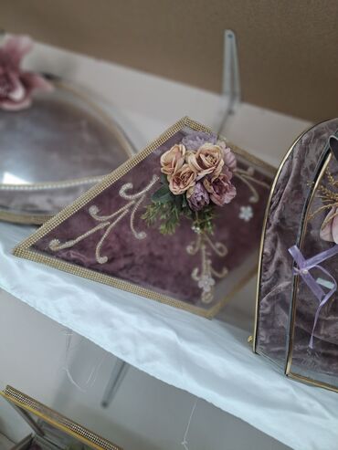 Toy aksesuarları: Toy və nişan üçün zərif hədiyyə/nişan səbəti və vitrin dəstləri - — 14