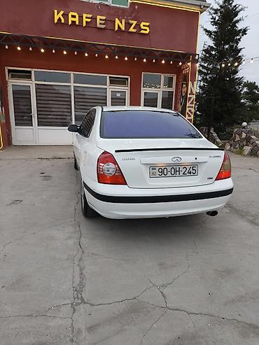Hyundai: Hyundai Elantra: 2 l | 2005 il Sedan — 13