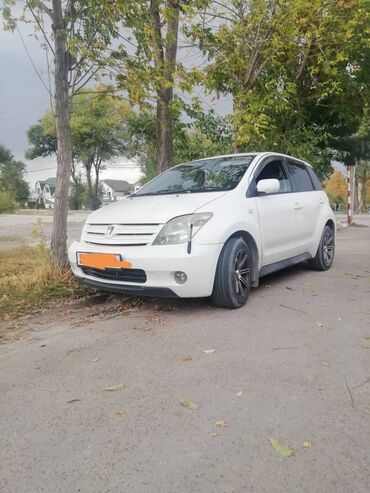 Toyota: Toyota ist: 2003 г., 1.5 л, Автомат, Бензин, Хэтчбэк