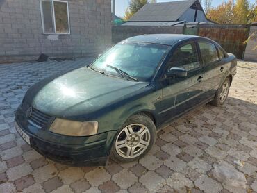 дизел мотор: Volkswagen Passat: 1997 г., 2.5 л, Автомат, Дизель, Седан