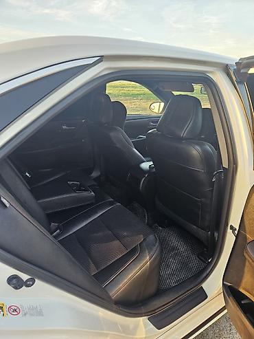 bmb e36: Toyota Camry: 2016 г., 2.5 л, Автомат, Бензин, Седан — 8