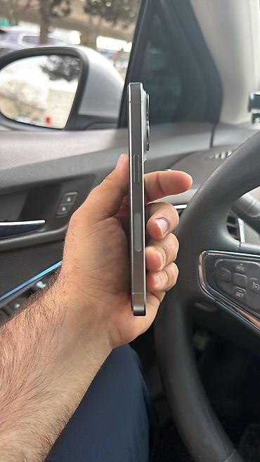 Digər mobil telefonlar: Apples iPhone 15 Pro, titan ABŞ dən gətirilib İP 68 goruyucu suya — 8