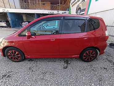 4 ронер: Honda Fit: 2003 г., 1.3 л, Автомат, Бензин, Хэтчбэк — 4