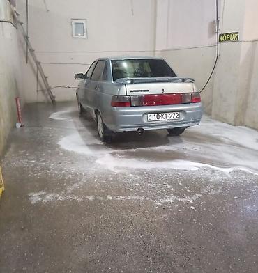 Digər avtomobillər: Avtomobil: Sedan, gümüşü rəng Nömrə: 10-KT-272 Xüsusiyyətlər: - Arxa — 4