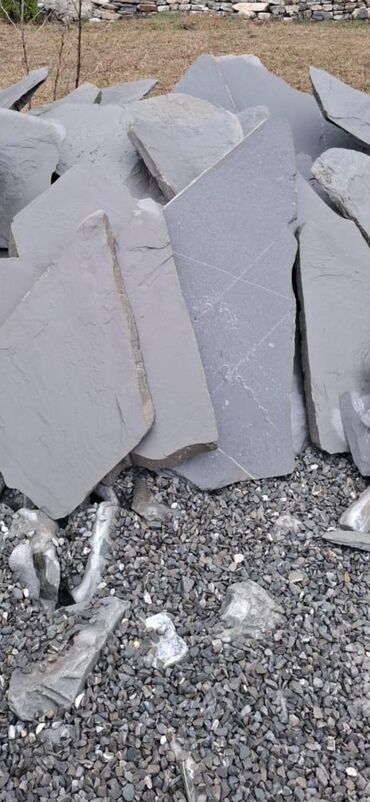 Kafel və metlax: Təbii daşlardan hazırlanmış müxtəlif ölçülü və formalı plitələr — 9