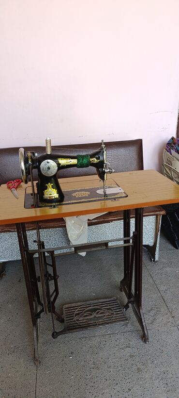швейный мини цех: Швейная машина Китай, Ручной