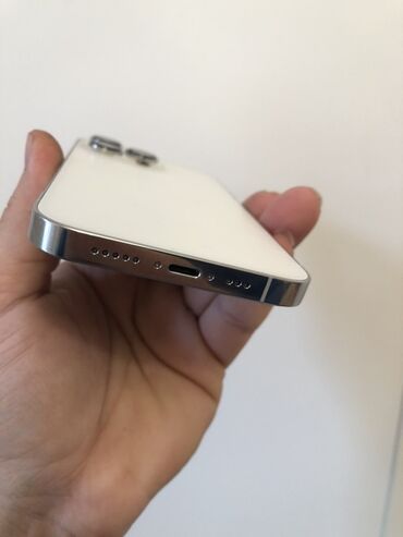 Apple iPhone: IPhone 13 Pro, 256 GB, Ağ, Simsiz şarj, Face ID — 4