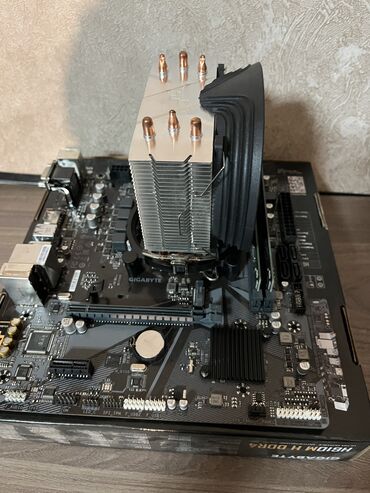 пк в полном комплекте: Продаю комплект: материнская плата: gigabyte h610m h ddr4