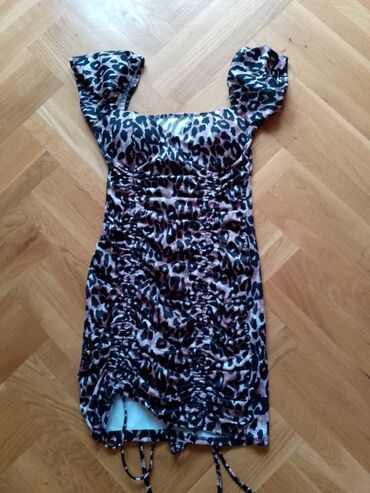 Kompleti: Set odeće – 3 komada 1) Bele sportske pantalone (Misu) - Materijal sa — 8