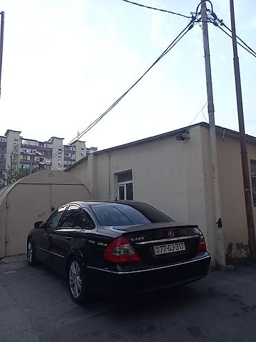 mercedes e220 cdi: Mercedes-Benz E-Class E220 CDI sedan - Korpus: qara rəng, 4 qapı — 3