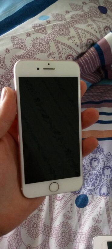htc one e9 white rose gold: IPhone 7, 32 GB, Rose Gold