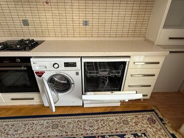 Uzunmüddətli kirayə mənzillər: Nərimanov rayonu, ABUBƏKİR MƏSCİDİNİN yaxınlığında, 12-mərtəbəli yeni — 14