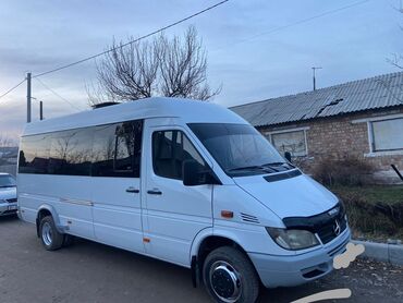 спиринтер: Mercedes-Benz Sprinter: 2010 г., 2.2 л, Механика, Дизель, Бус