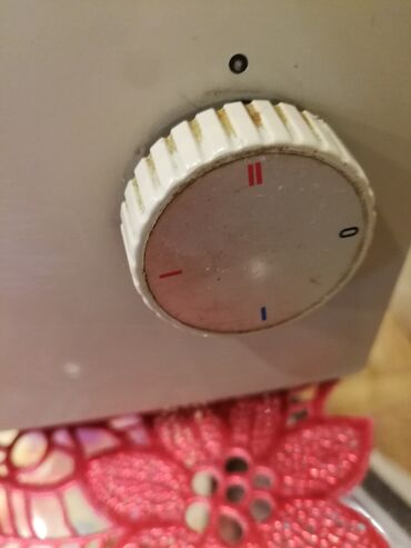 Kaloriferi: Grejalica AEG 2000W Dobra
Mirjevo na lalafo.rs — 7 Kaloriferi: Grejalica AEG 2000W Dobra
Mirjevo — 7