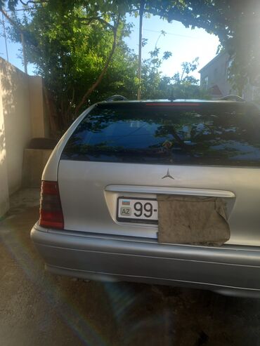 Mercedes-Benz: Mercedes-Benz C-Class: 2.4 l | 1998 il Universal — 12