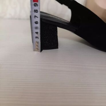 Туфли: Продаю женскую обувь фото 1-3: туфли лаковые с пряжкой, фабричный — 7