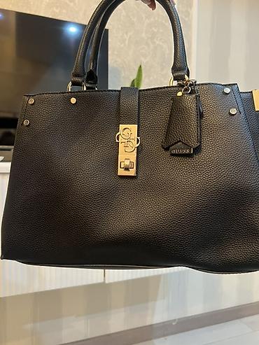 сумка guess: Женская сумка Guess - Цвет: черный, фактурная кожа (кожа) - Формат — 1