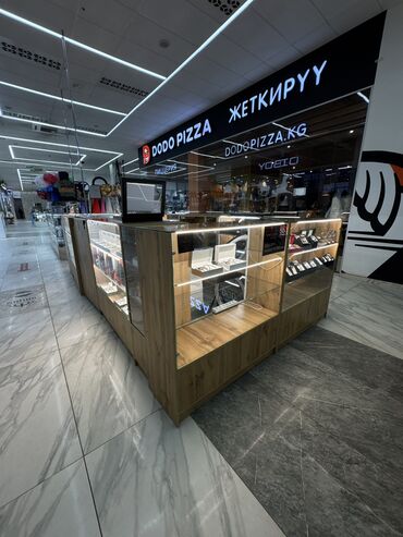 бутик табылга: Сатам Бутик Islet in the mall, 8 кв. м, 1 кабат