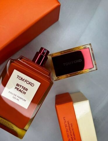 Парфюмерия: Tom Ford
Bitter Peach 

USA original
100 ml.

Запечатанная