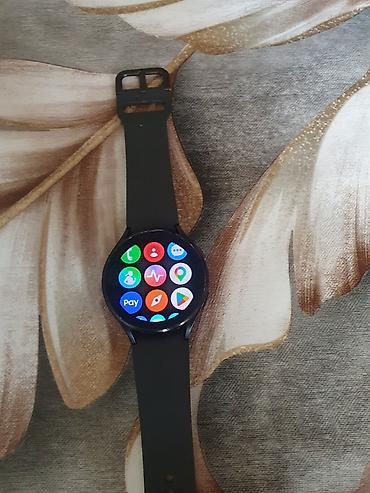 smat: Samsung Galaxy Watch 4 (44 mm, Bluetooth) Saat çox səliqəli istifadə — 2
