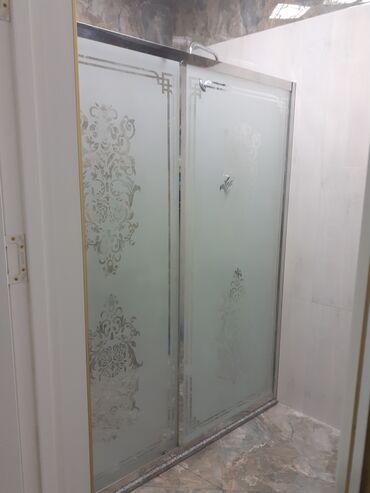 Duş kabinaları, arakəsmələr: Yeni Arakəsmə, Ödənişli çatdırılma — 17