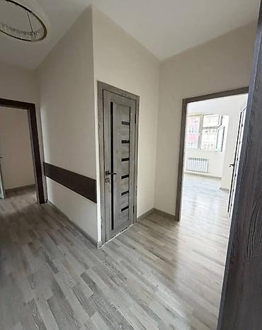 3 комнаты, 83 м², Сары-Челек ж/м 106 серия улучшенная, 4 этаж, Евроремонт