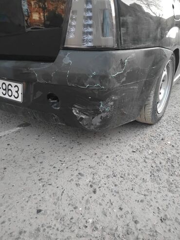 рено 19 запчасти б у: Arxa, Renault Tondar, 2013 il, Ünvandan götürmə