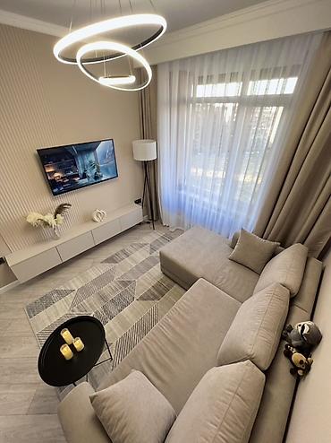 60: 2 комнаты, 60 м², 12 мкр Элитка, 10 этаж, Дизайнерский ремонт — 1