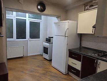 sovetskide satilan evler: Bakı, 3 otaqlı, Köhnə tikili, m. Əhmədli, 64 kv. m — 3