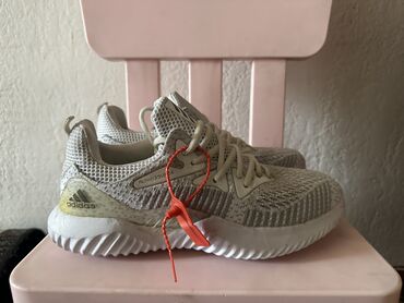 красовки белый: Мужские кроссовки, 42, Adidas, Новый, цвет - Белый