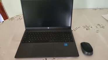 Monitorlar: Yeni HP 15.6 ", Intel Core i5, 512 GB