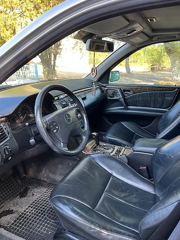 ev5 kia: Mercedes-Benz E-Class: 1999 г., 4.3 л, Автомат, Бензин, Седан — 6