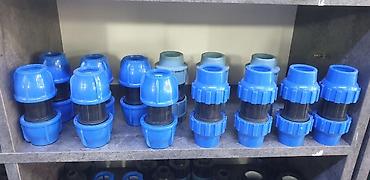 Муфты для соединения труб: Компрессионные фитинги TEBO technics для ПНД труб. В ассортименте — 24