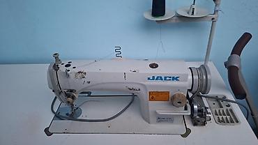 Tikiş maşınları: JACK sənaye tikiş maşını - Model: JACK (üzərində “JK-8720” etiketi — 1