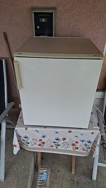 Zamrzivači: AEG Arctis – kompaktni zamrzivač (stojeći/mini format) - Brend/model — 2